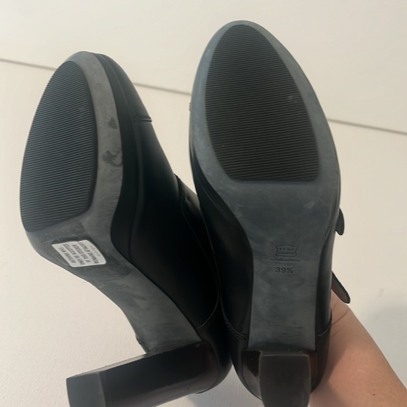 Lanvin high heel black leather boots size 39 1/2 - Picture 5 of 7